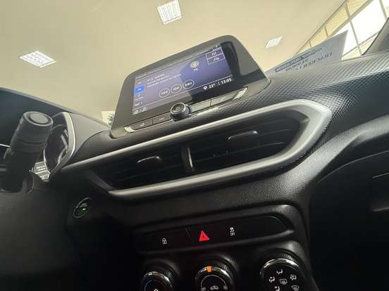 CHEVROLET-TRACKER-2022