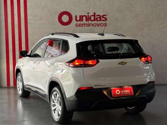 CHEVROLET-TRACKER-2025