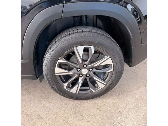 CHEVROLET-TRACKER-2023