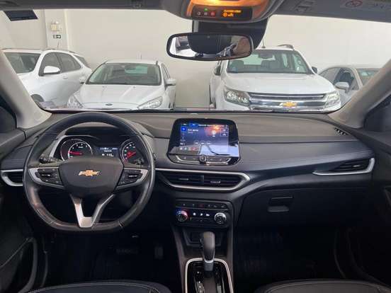 CHEVROLET-TRACKER-2020