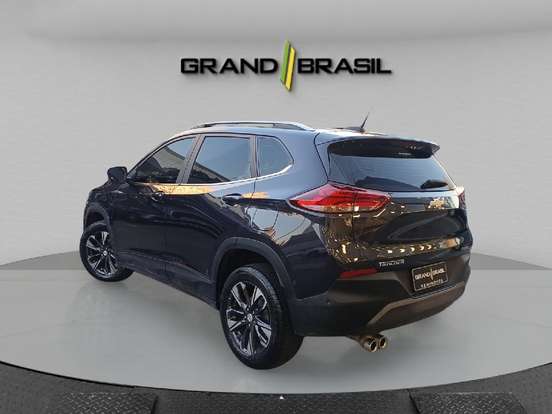 CHEVROLET-TRACKER-2024