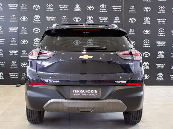 CHEVROLET-TRACKER-2025