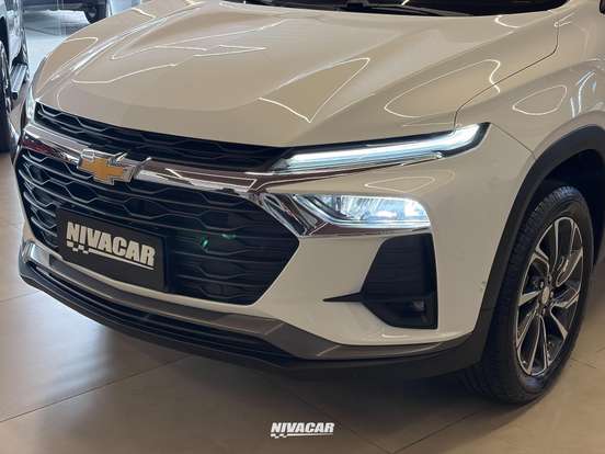 CHEVROLET-TRACKER-2025