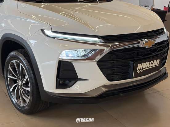 CHEVROLET-TRACKER-2025