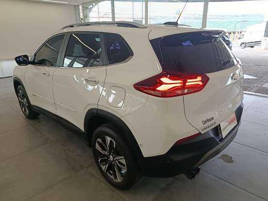 CHEVROLET-TRACKER-2024