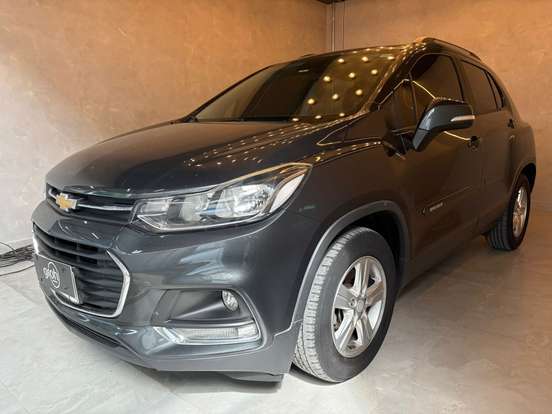 CHEVROLET-TRACKER-2018