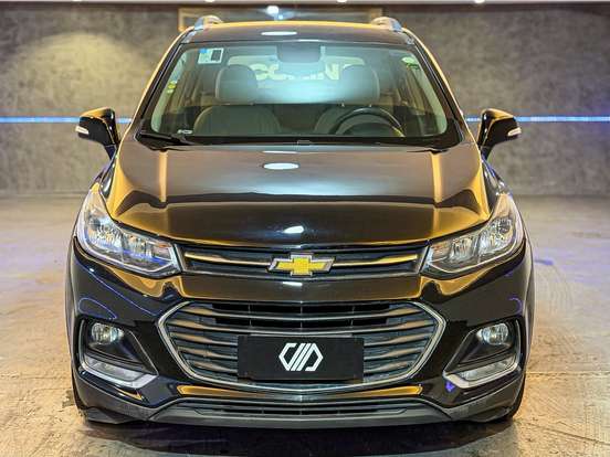 CHEVROLET-TRACKER-2018