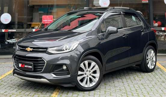 CHEVROLET-TRACKER-2017