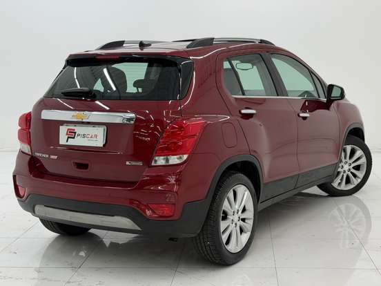 CHEVROLET-TRACKER-2018