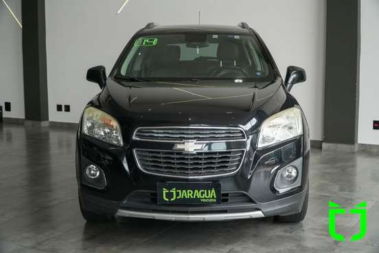 CHEVROLET-TRACKER-2014