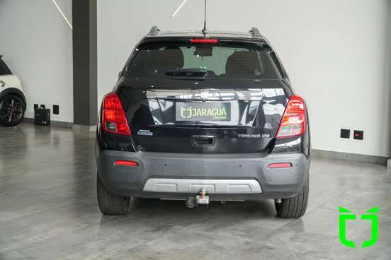 CHEVROLET-TRACKER-2014