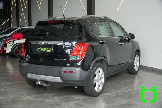 CHEVROLET-TRACKER-2014