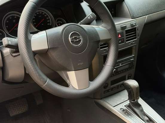 CHEVROLET-VECTRA-2.0 MPFI GT HATCH 8V FLEX 4P MANUAL CHEVROLET-VECTRA-2007