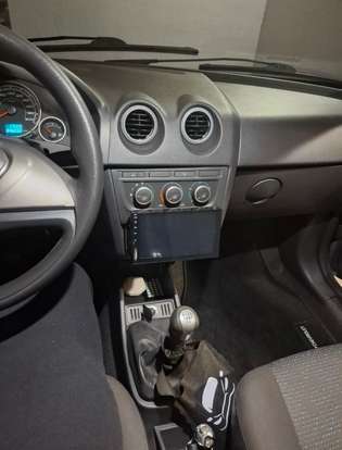 CHEVROLET-CELTA-2011