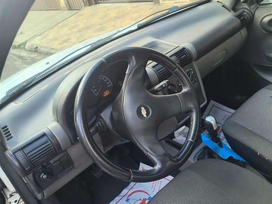 CHEVROLET-CLASSIC-1.0 MPFI LS 8V FLEX 4P MANUAL CHEVROLET-CLASSIC-2013