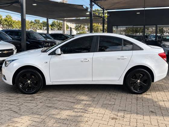 CHEVROLET CRUZE 1.8 LT 16V FLEX 4P AUTOMÁTICO