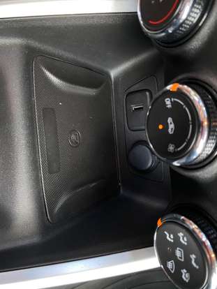 CHEVROLET-ONIX-2020