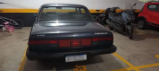 CHEVROLET-OPALA-1990