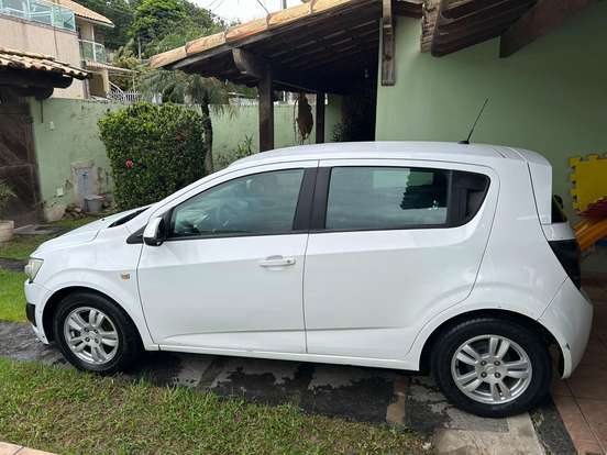 CHEVROLET-SONIC-2013