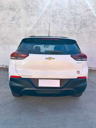 CHEVROLET-TRACKER-2022