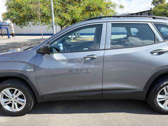 CHEVROLET-TRACKER-2020