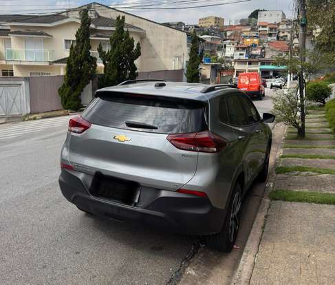 CHEVROLET-TRACKER-2024