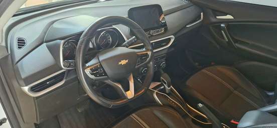 CHEVROLET-TRACKER-2023