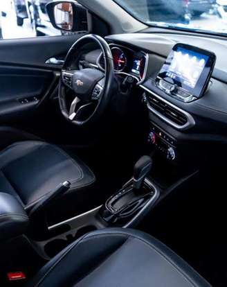 CHEVROLET-TRACKER-2024