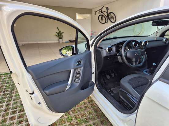CITROËN-C3-1.5 TENDANCE 8V FLEX 4P MANUAL CITROËN-C3-2013