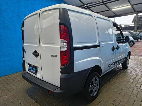 FIAT-DOBLÒ-1.8 MPI CARGO 16V FLEX 2P MANUAL FIAT-DOBLÒ-2015