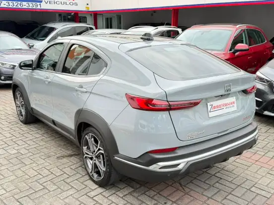 FIAT-FASTBACK-2022