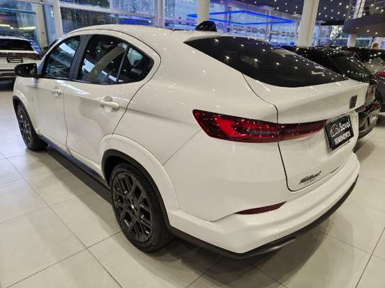 FIAT-FASTBACK-1.0 TURBO 200 HYBRID IMPETUS CVT FIAT-FASTBACK-2025