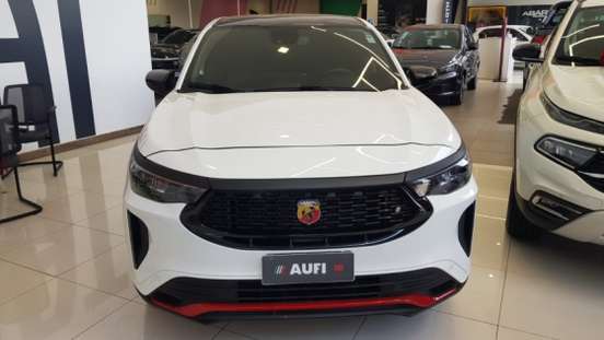 FIAT-FASTBACK-2024