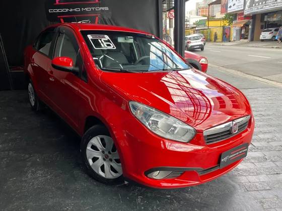 FIAT GRAND SIENA 1.4 MPI ATTRACTIVE 8V FLEX 4P MANUAL