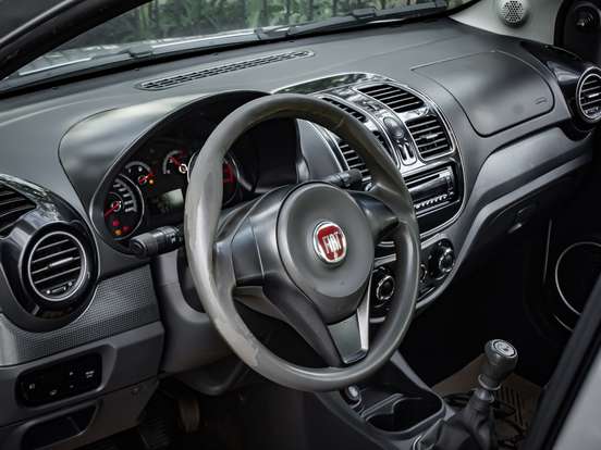 FIAT-GRAND SIENA-1.4 MPI ATTRACTIVE 8V FLEX 4P MANUAL FIAT-GRAND SIENA-2014