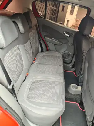 FIAT-PALIO-1.0 MPI ATTRACTIVE 8V FLEX 4P MANUAL FIAT-PALIO-2011