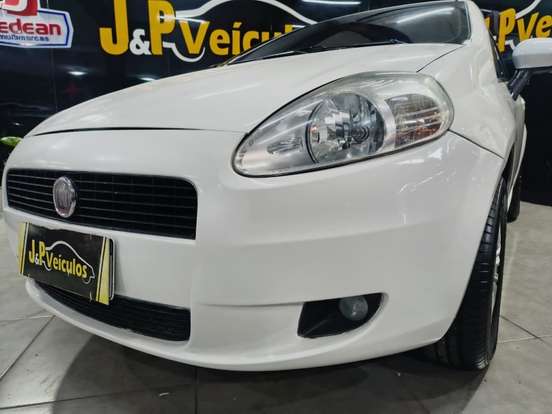 FIAT-PUNTO-1.4 ATTRACTIVE 8V FLEX 4P MANUAL FIAT-PUNTO-2011