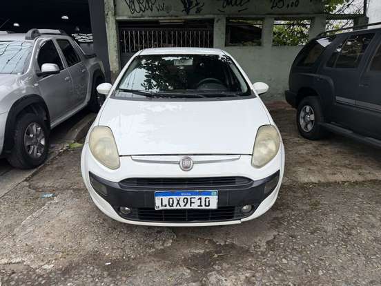 FIAT-PUNTO-2013