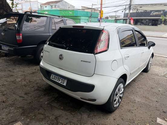 FIAT-PUNTO-1.4 ATTRACTIVE 8V FLEX 4P MANUAL FIAT-PUNTO-2013