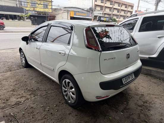 FIAT-PUNTO-2013