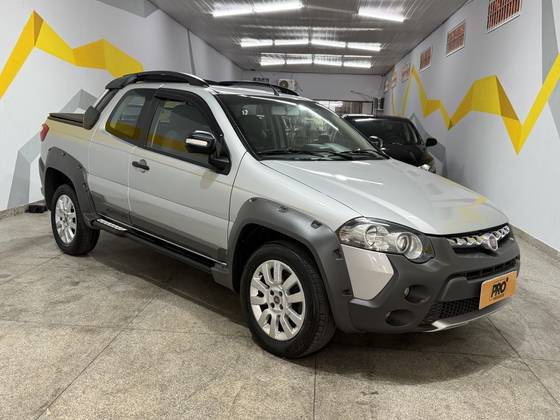 FIAT STRADA 1.8 MPI ADVENTURE CD 16V FLEX 3P MANUAL
