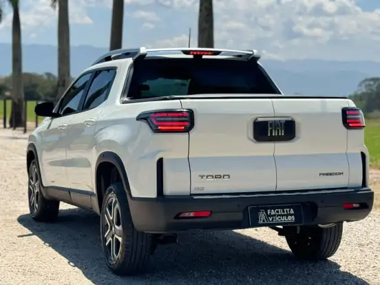 FIAT-TORO-2025