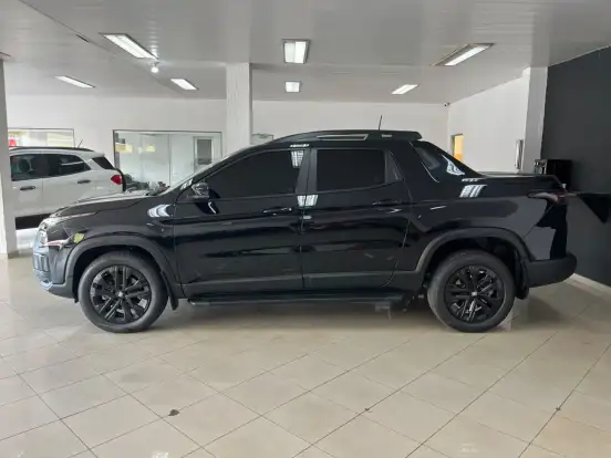 FIAT-TORO-1.3 TURBO 270 FLEX ULTRA AT6 FIAT-TORO-2025