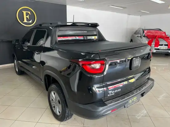 FIAT-TORO-2021
