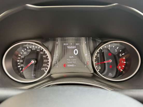FIAT-TORO-1.8 16V EVO FLEX ENDURANCE AT6 FIAT-TORO-2021