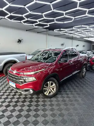 FIAT-TORO-2016
