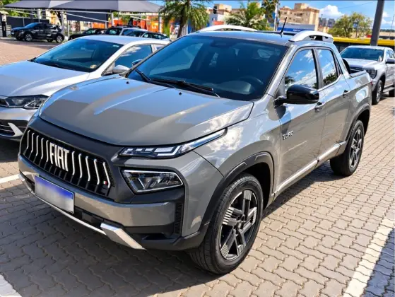 FIAT TORO 2.2 TURBO DIESEL VOLCANO 4WD AT9