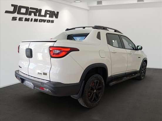 FIAT-TORO-2021
