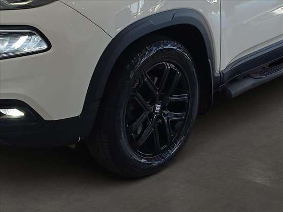 FIAT-TORO-2021