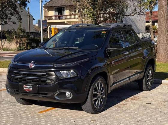 FIAT TORO 2.0 16V TURBO DIESEL VOLCANO 4WD AT9
